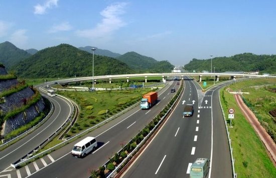 交通部拟对收费公路范围及减免等事项重新规定